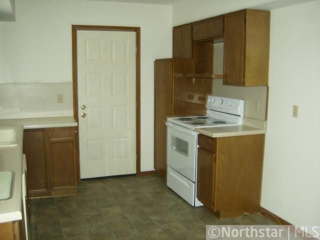 808 82nd Ave NE, Spring Lake Park, MN 55432