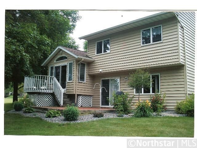 404 E 7th St N, Melrose, MN 56352