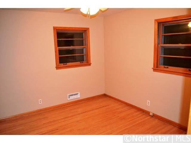 1311 Charlton St, West Saint Paul, MN 55118