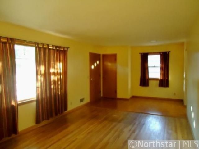5085 Rainbow Ln, Mounds View, MN 55112
