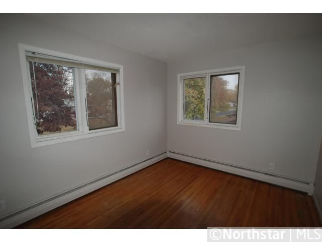 2907 Ohenry Rd, Brooklyn Center, MN 55430
