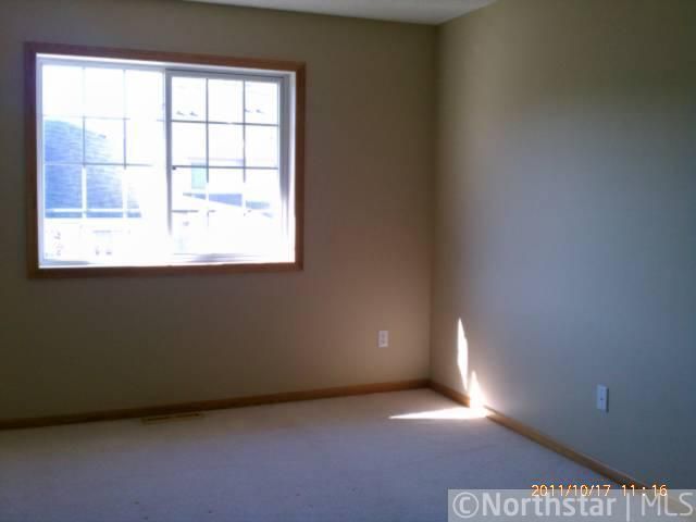 8912 Pheasant Ln, Saint Bonifacius, MN 55375