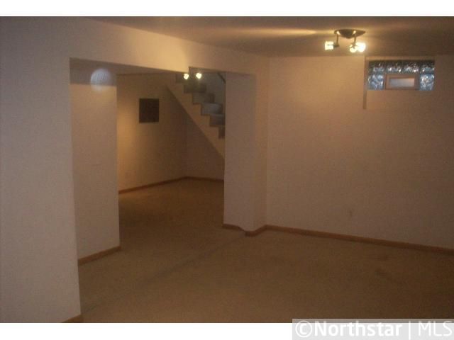 8650 Humboldt Ave S, Bloomington, MN 55431