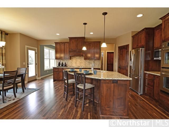 5400 Weston Ln N, Plymouth, MN 55446