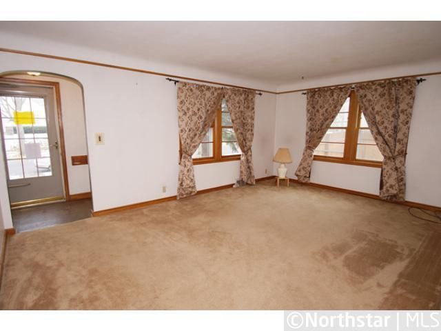 2050 Fremont Ave E, Saint Paul, MN 55119