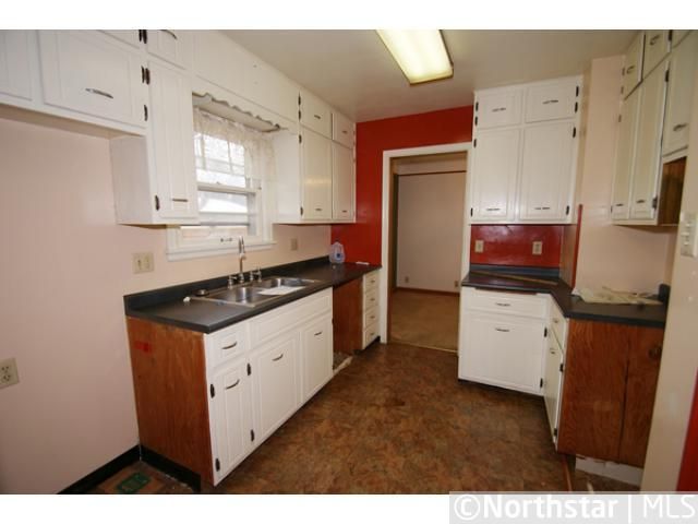 2050 Fremont Ave E, Saint Paul, MN 55119