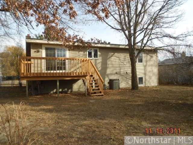 10910 Robinson Dr NW, Coon Rapids, MN 55433
