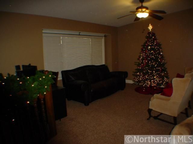 5934 Birchwood St, Shoreview, MN 55126