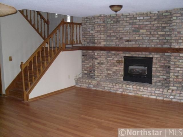 6607 Falstaff Rd, Woodbury, MN 55125