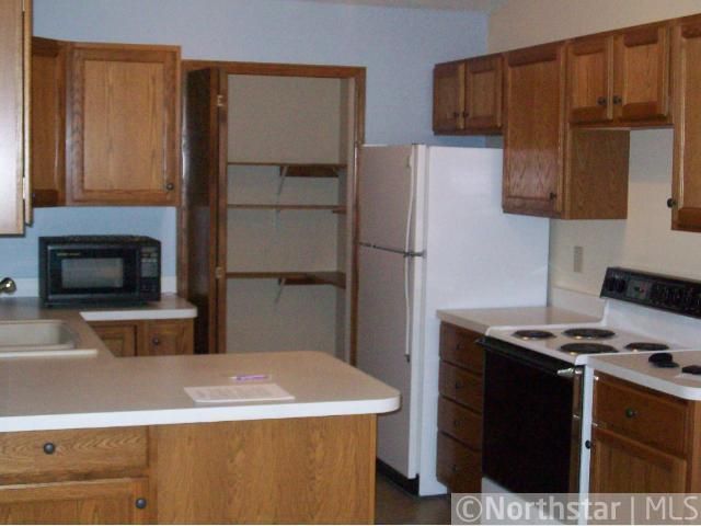 124 Ruth St N #4, Saint Paul, MN 55119