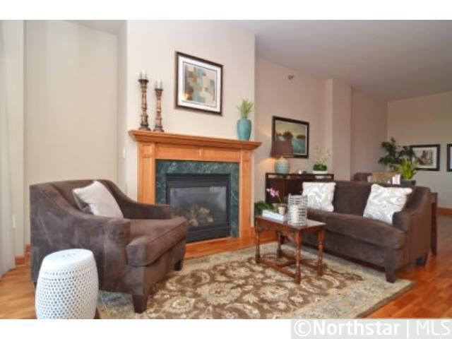 317 Groveland Ave #707, Minneapolis, MN 55403