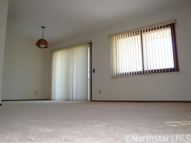 1806 E 123rd St, Burnsville, MN 55337