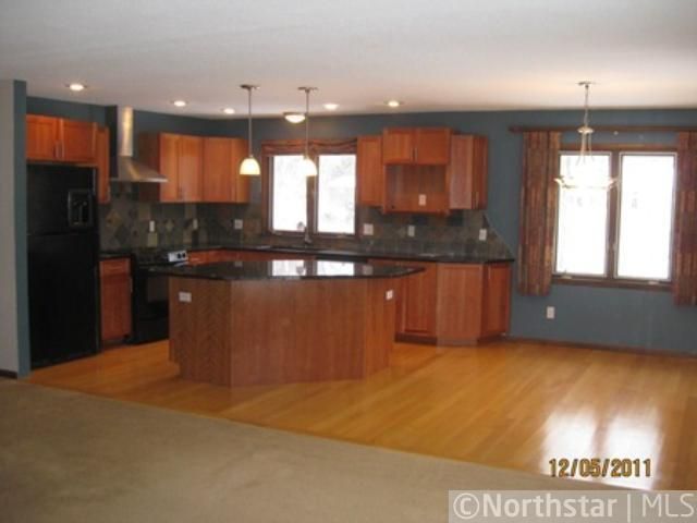 3537 Elmo Rd, Hopkins, MN 55305