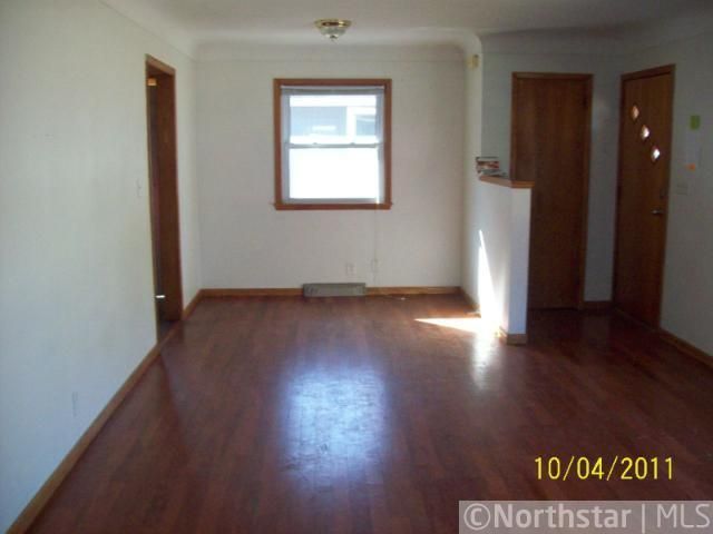 308 Linden St N, Northfield, MN 55057