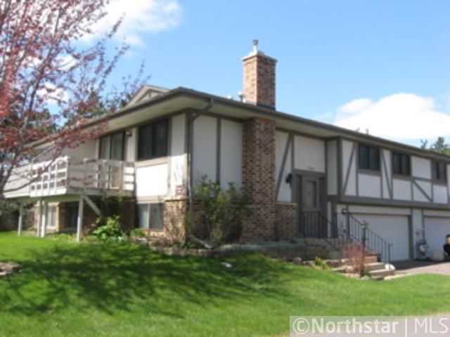 11942 71st Ave N, Maple Grove, MN 55369