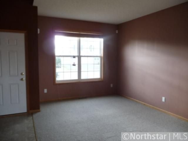 10170 41st Pl NE, Saint Michael, MN 55376