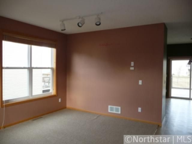 10170 41st Pl NE, Saint Michael, MN 55376