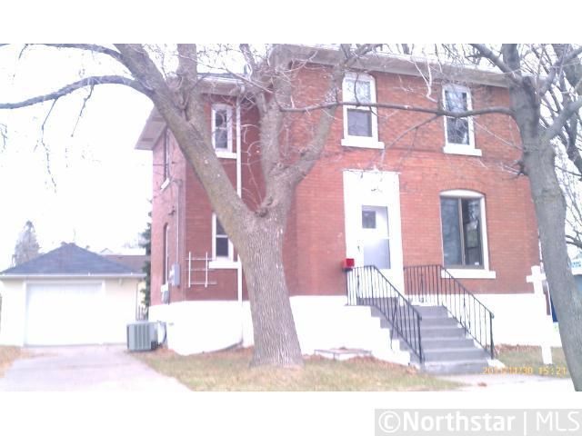 912 Oakdale Ave, West Saint Paul, MN 55118