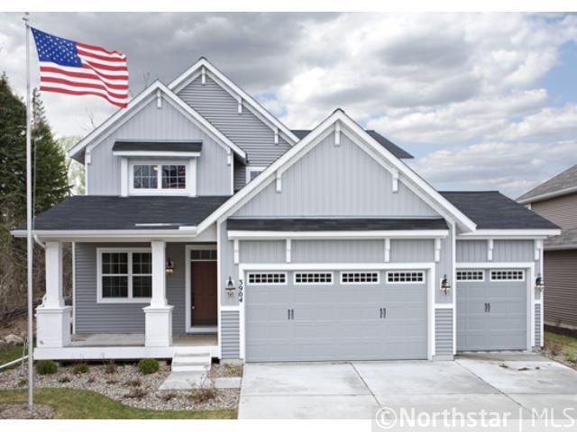 11 124th Ave NE, Blaine, MN 55434