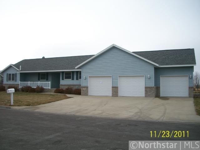 803 Chestnut St, Arlington, MN 55307