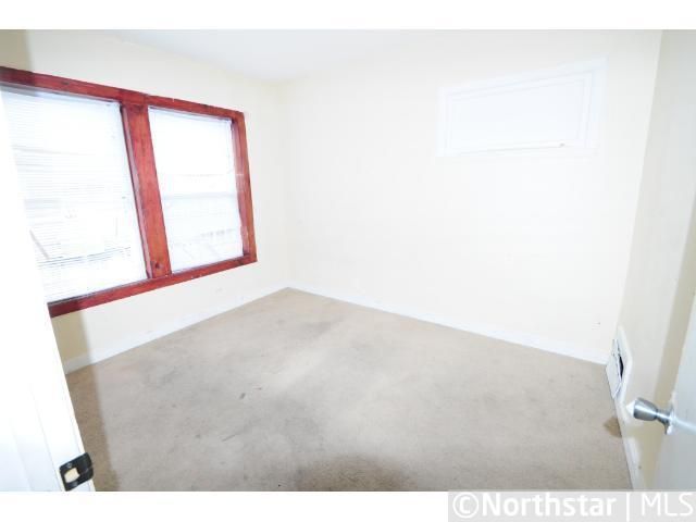 3017 Clinton Ave, Minneapolis, MN 55408