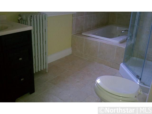 971 Felix St, West Saint Paul, MN 55118