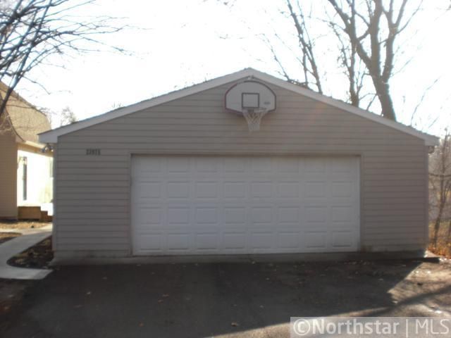 23975 Yellowstone Trl, Excelsior, MN 55331