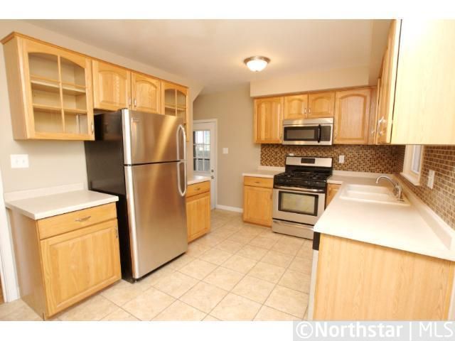 1666 Conway St, Saint Paul, MN 55106