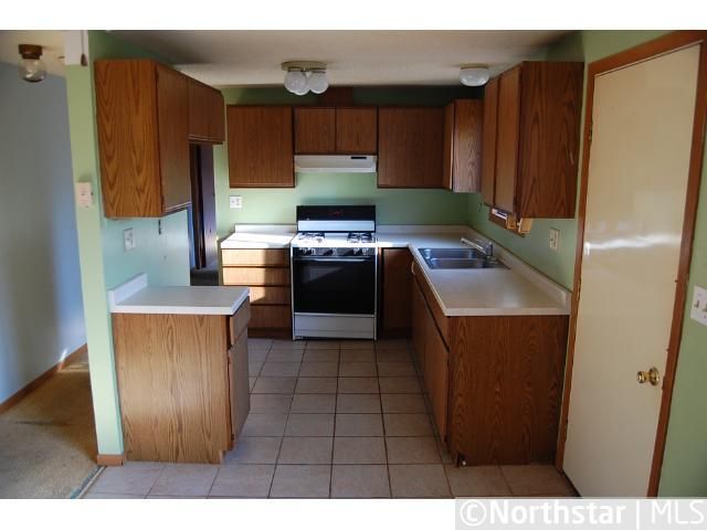 13193 N 3rd Ave, Lindstrom, MN 55045
