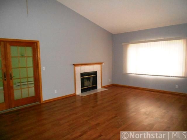2365 Windsor Ln, Woodbury, MN 55125