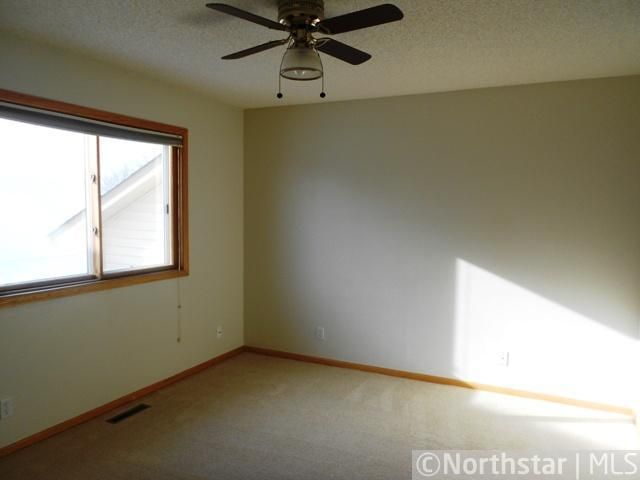 2365 Windsor Ln, Woodbury, MN 55125