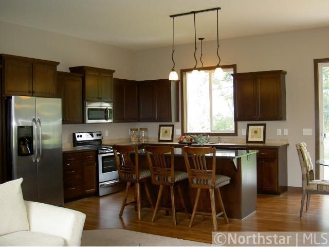 6484 204th St N, Forest Lake, MN 55025