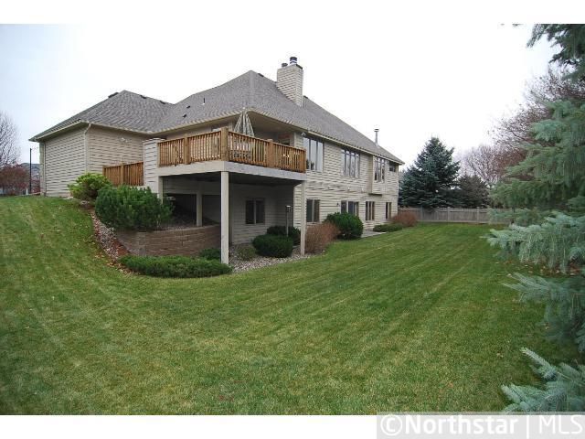608 Primrose Ct, Northfield, MN 55057