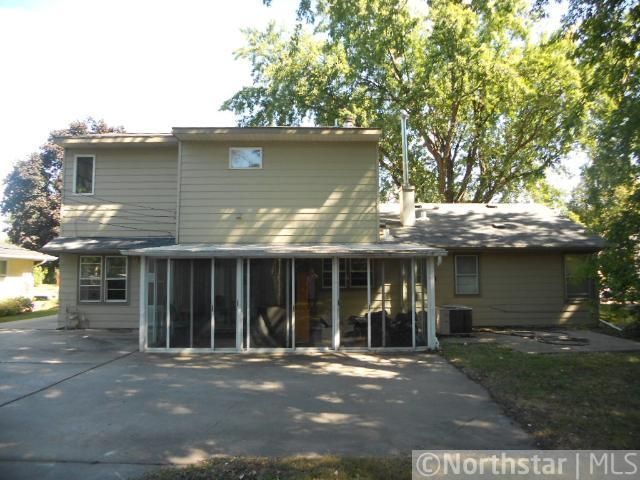 1357 Colby Ave, Saint Paul, MN 55116
