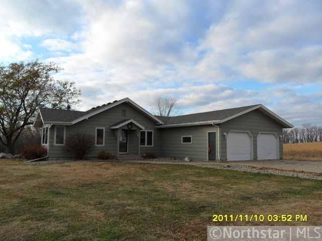30578 Pumpkin Hill Rd, Le Sueur, MN 56058