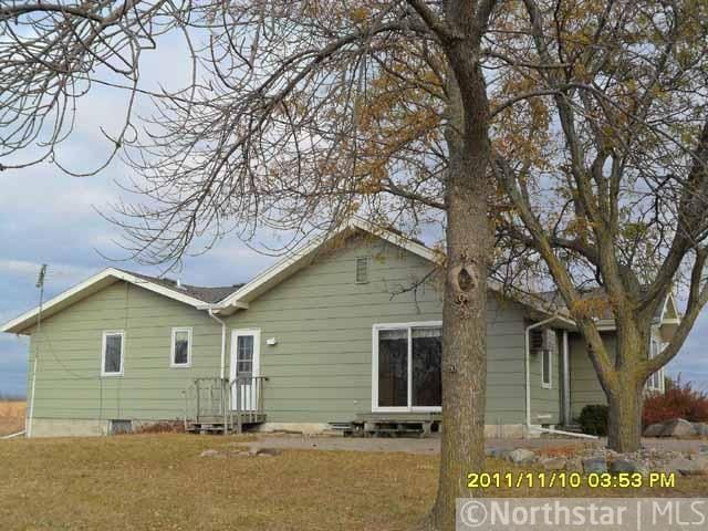 30578 Pumpkin Hill Rd, Le Sueur, MN 56058