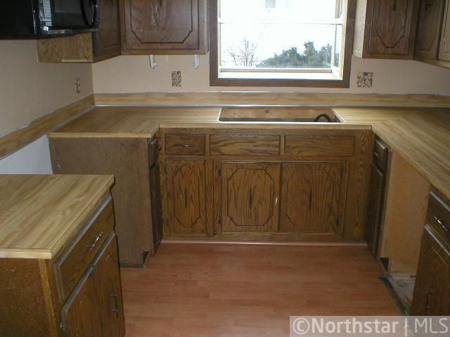 11797 Narcissus St NW, Coon Rapids, MN 55433