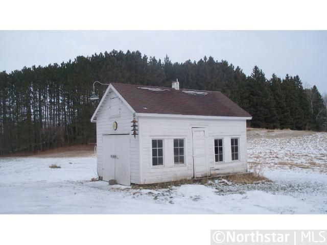 616 25th Ave, Cumberland, WI 54829