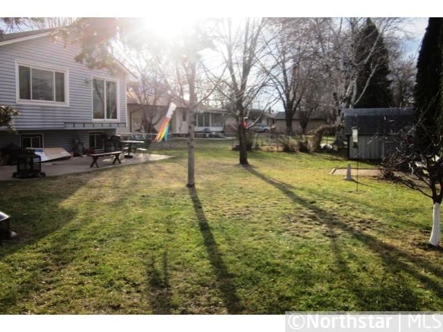 2019 Arkwright St, Maplewood, MN 55117