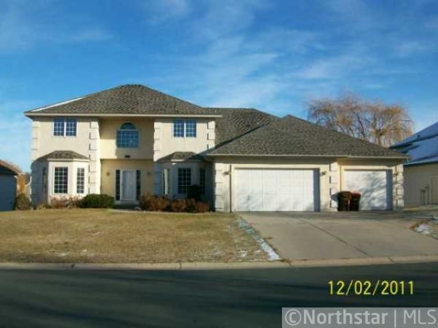 1161 Clipper Way, Woodbury, MN 55125