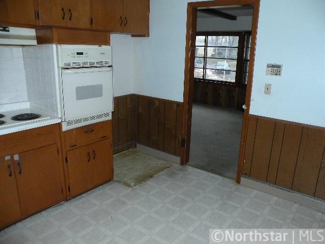188 E 95th Street Cir, Bloomington, MN 55420