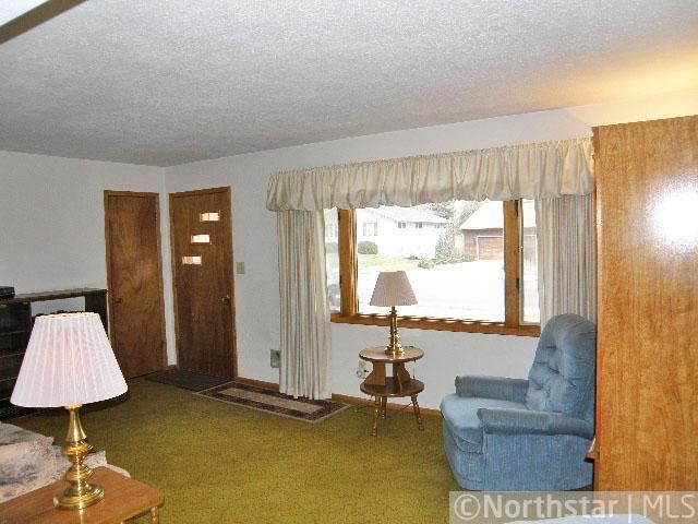 1215 Foursome St, Red Wing, MN 55066