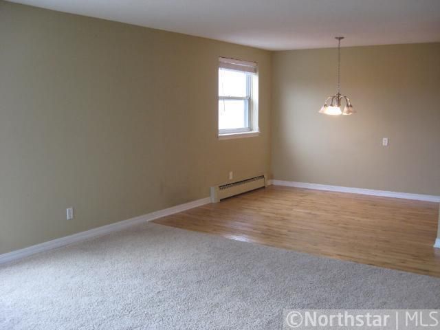 821 Douglas Ave #302, Minneapolis, MN 55403