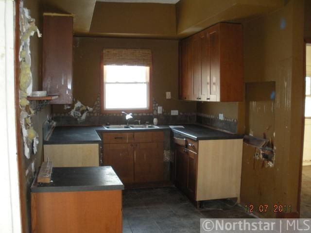804 26th Ave NE, Minneapolis, MN 55418