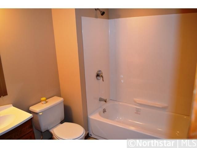 13109 Pine Ridge Rd, Burnsville, MN 55337