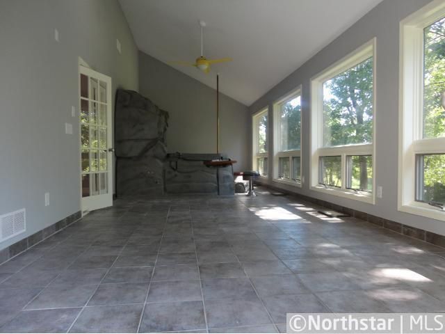 9257 Unity St NW, Coon Rapids, MN 55433