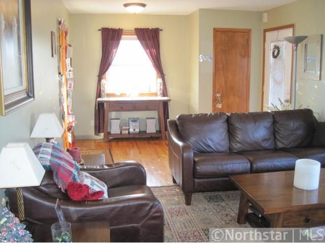 9913 Chicago Ave S, Bloomington, MN 55420