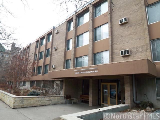1770 Bryant Ave S, Minneapolis, MN 55403