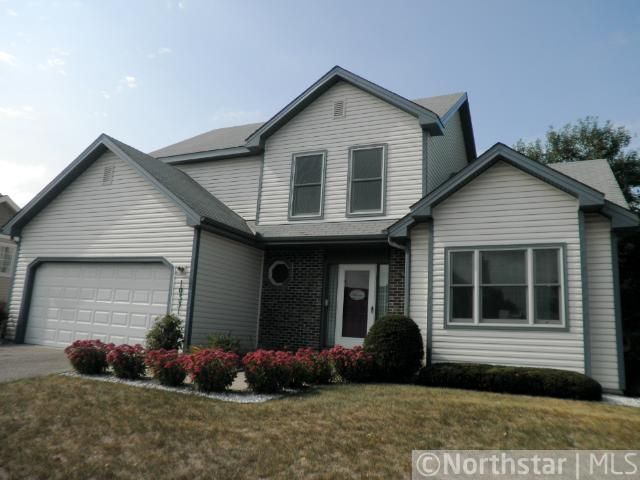 10331 Lee Dr, Eden Prairie, MN 55347
