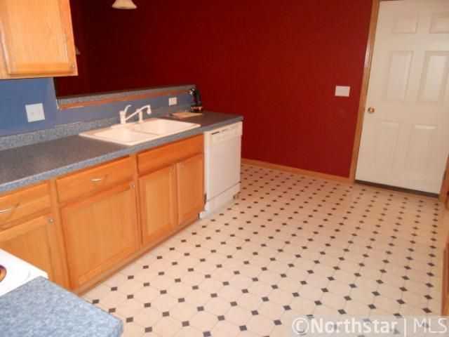 7474 Derby Ln, Shakopee, MN 55379